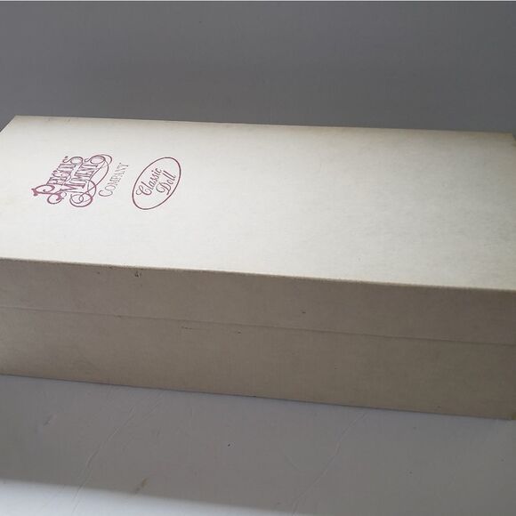 Precious Moments Doll - Picture 2 of 11